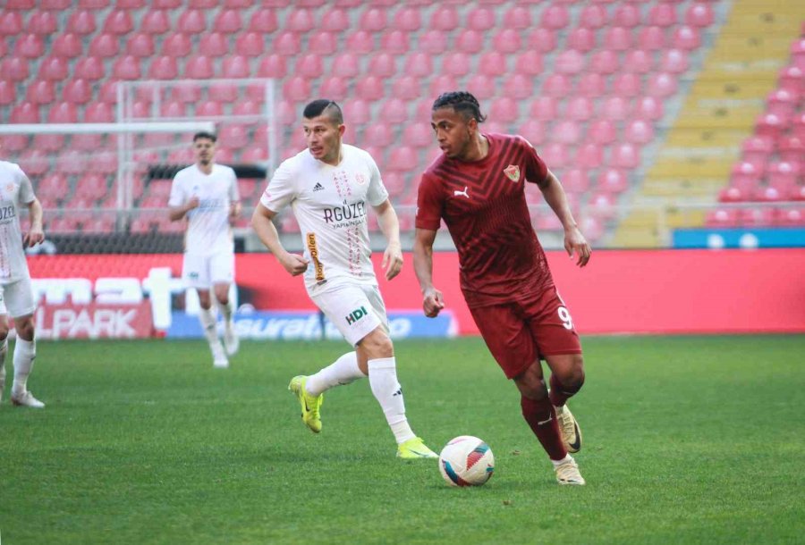 Trendyol Süper Lig: Atakaş Hatayspor: 2 - Antalyaspor: 3 (maç Sonucu)