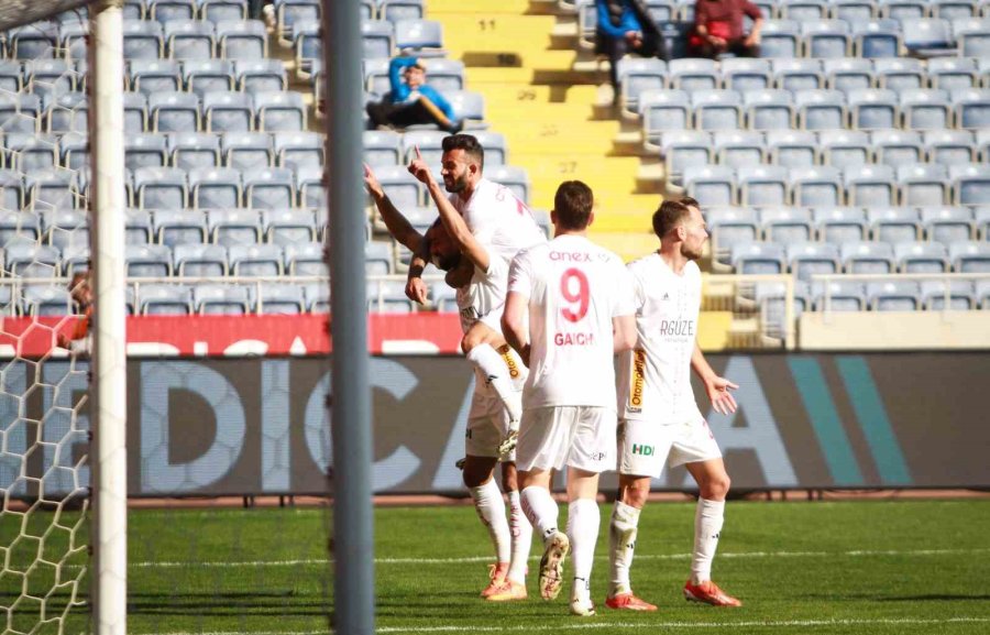 Trendyol Süper Lig: Atakaş Hatayspor: 2 - Antalyaspor: 3 (maç Sonucu)