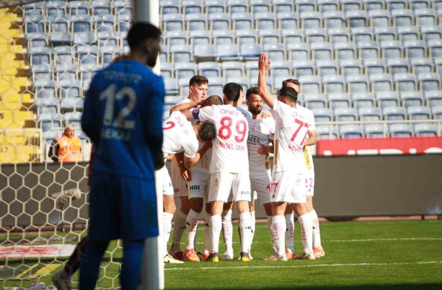 Trendyol Süper Lig: Atakaş Hatayspor: 2 - Antalyaspor: 3 (maç Sonucu)