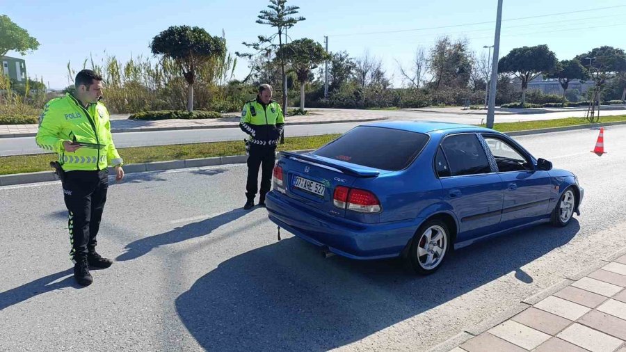 Antalya’da Abartılı Egzoza 7 Bin 129 Lira Ceza