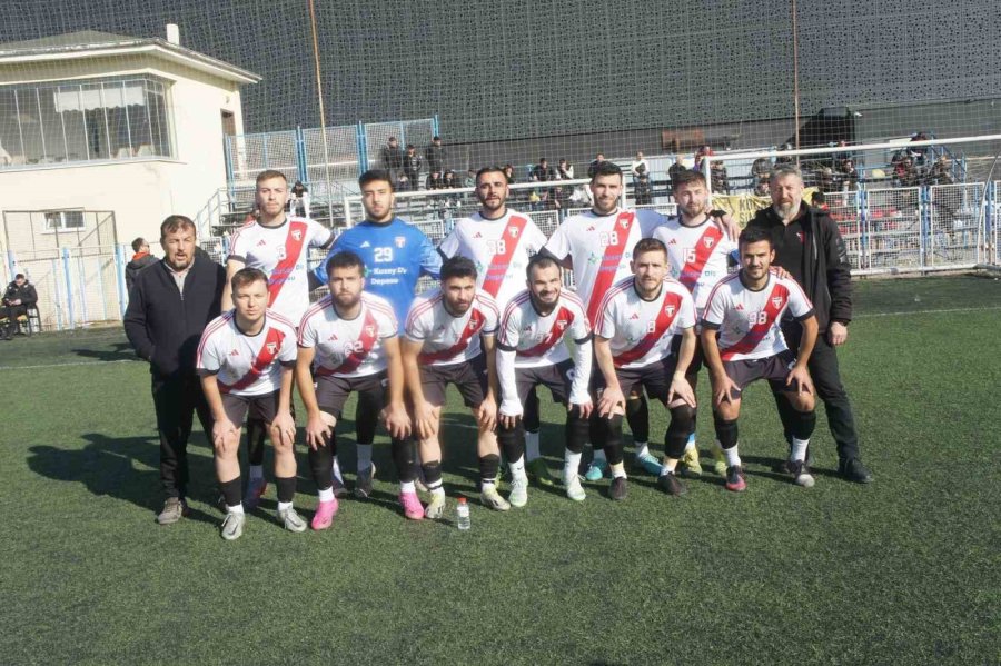 Güneşspor Play-off İddiasını Sürdürdü