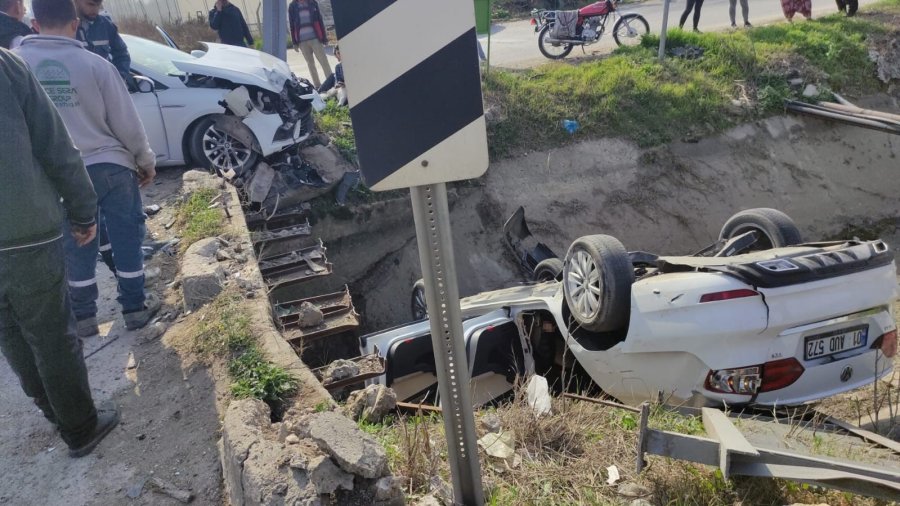 Mersin’de Trafik Kazası: 1 Ölü, 3 Yaralı