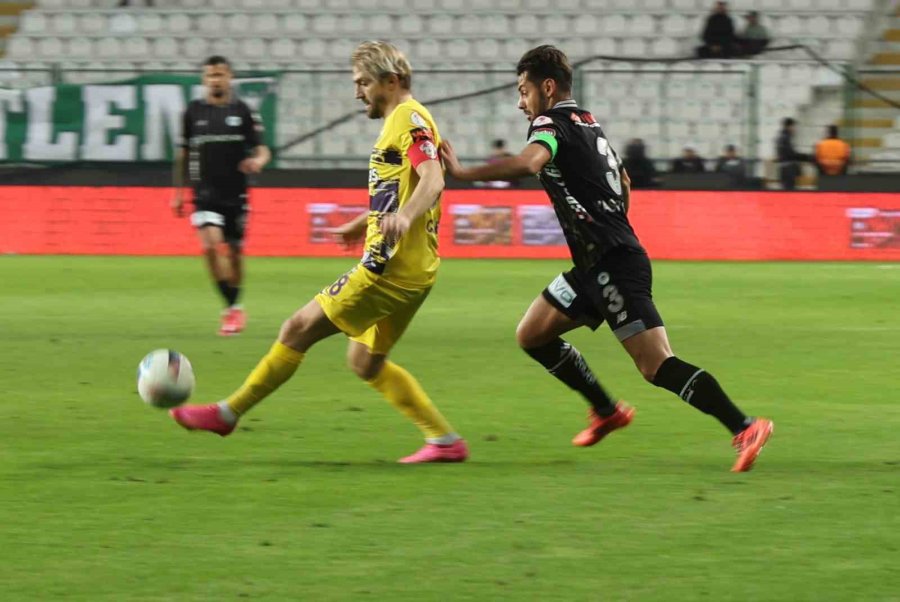 Ziraat Türkiye Kupası: Konyaspor: 1 - Eyüpspor: 0 (ilk Yarı)