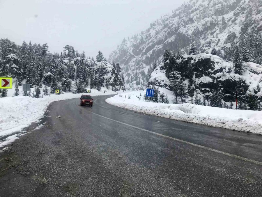 Antalya-konya Kara Yolu Tır Ve Çekicilerin Geçişine Yeniden Açıldı