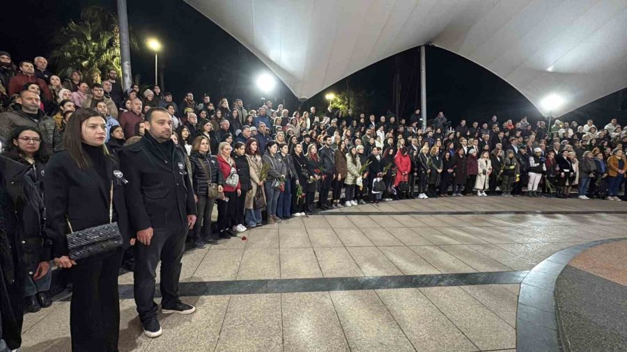 Mersin’de 6 Şubat Depreminde Hayatını Kaybedenler ’sessiz Yürüyüş’ İle Anıldı