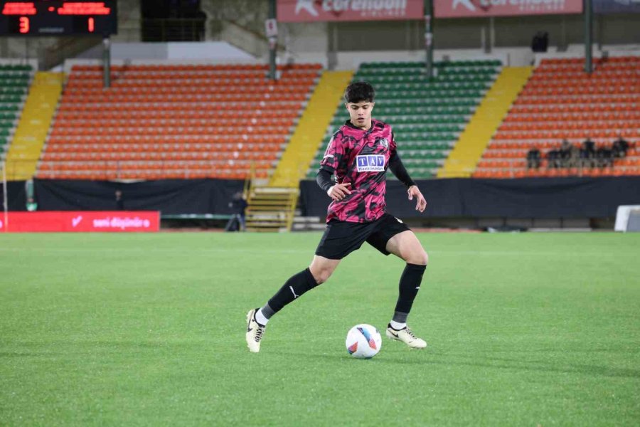 Ziraat Türkiye Kupası: Alanyaspor: 4 - Fatih Karagümrük: 1 (maç Sonucu)