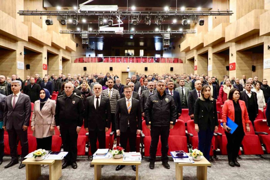 Niğde’de Okul Güvenliği Toplantısı Yapıldı