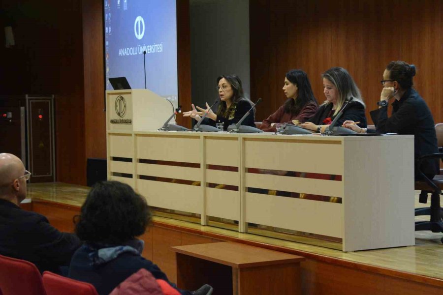 ’toplumsal Katkı Faaliyetleri Birim Temsilcileri Bilgilendirme Toplantısı’ Düzenlendi