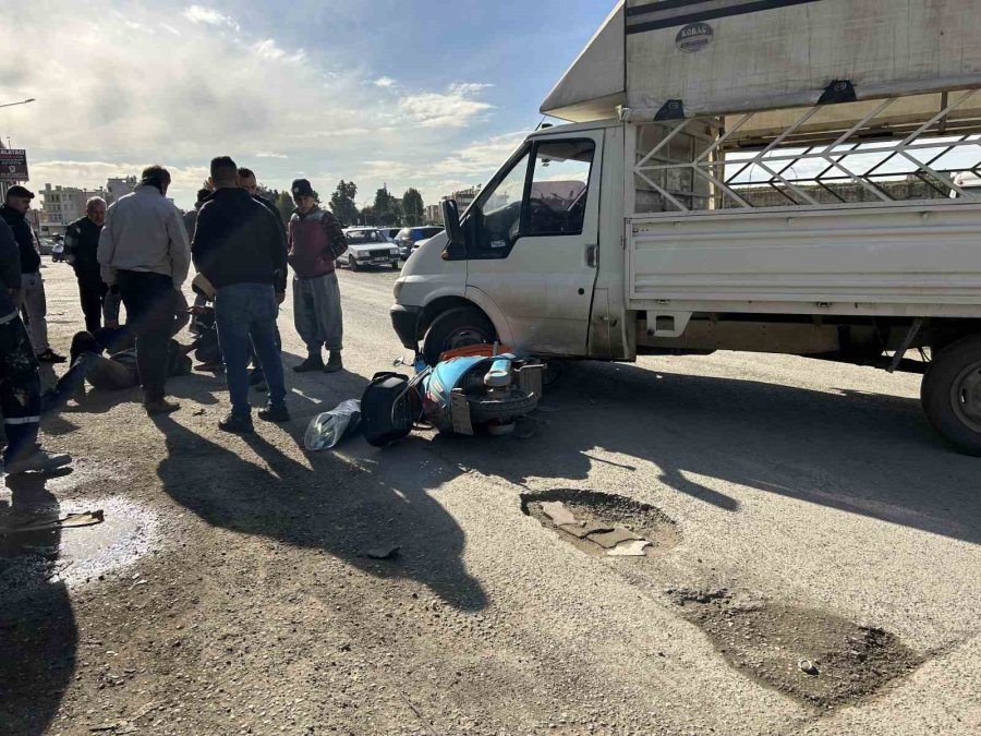 Tarsus’ta Trafik Kazası 1 Yaralı