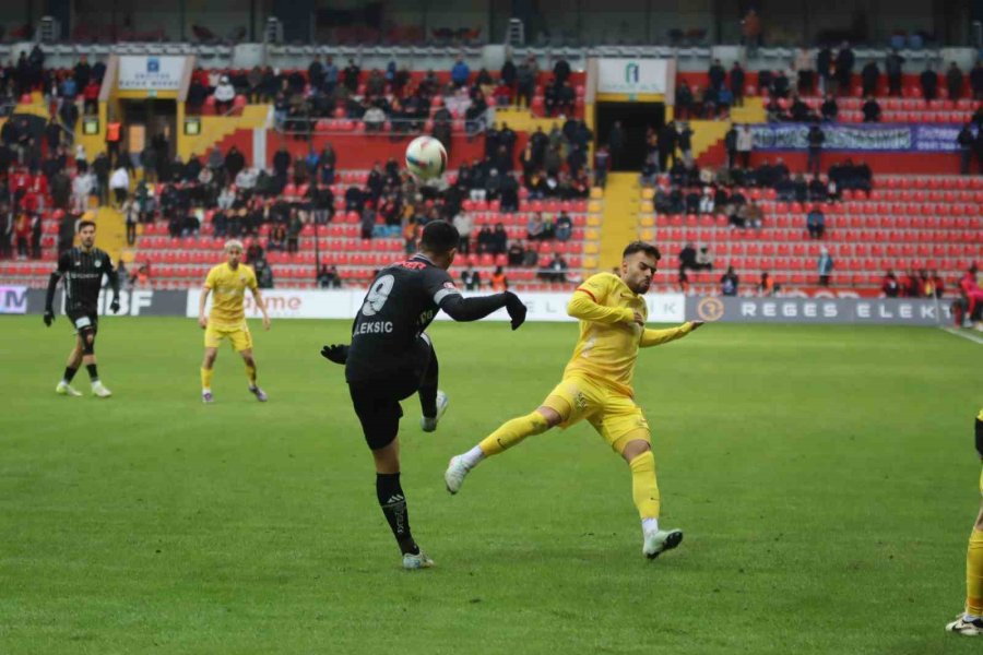 Trendyol Süper Lig: Kayserispor: 3 - Konyaspor: 2 (maç Sonucu)