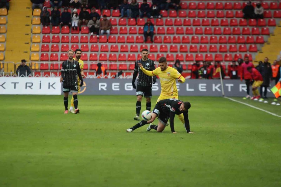 Trendyol Süper Lig: Kayserispor: 3 - Konyaspor: 2 (maç Sonucu)