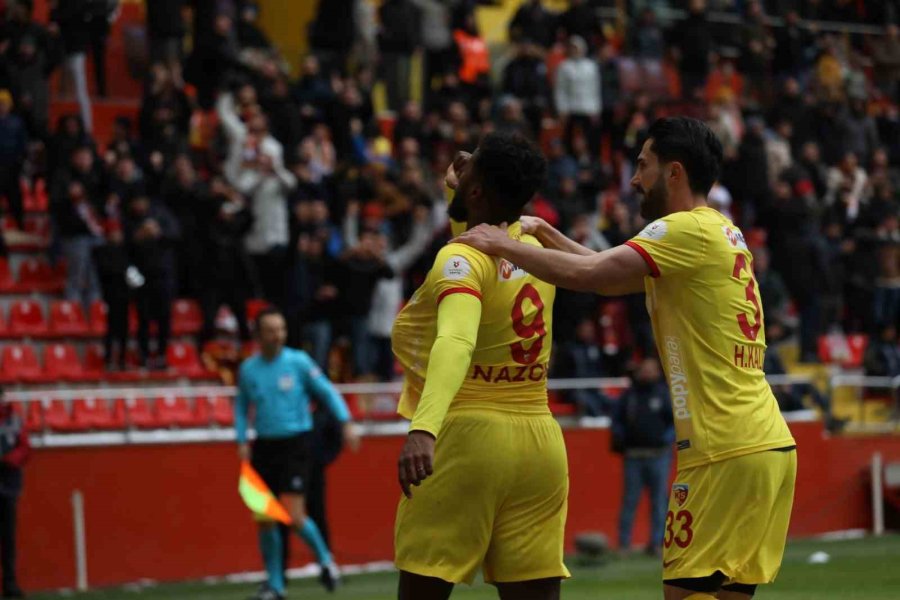 Trendyol Süper Lig: Kayserispor: 2 - Konyaspor: 1 (ilk Yarı)