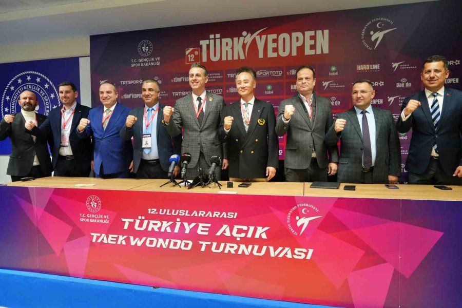 12. Uluslararası Türkiye Açık Tekvando Turnuvası Antalya’da Başladı