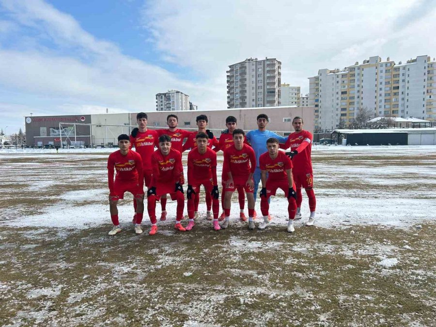 Kayserispor U19 Evinde 4-0 Kazandı