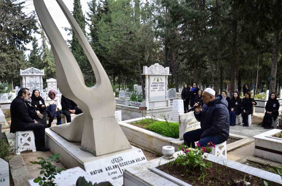 Özgecan Aslan, Ölümünün 10’uncu Yılında Mezarı Başında Anıldı