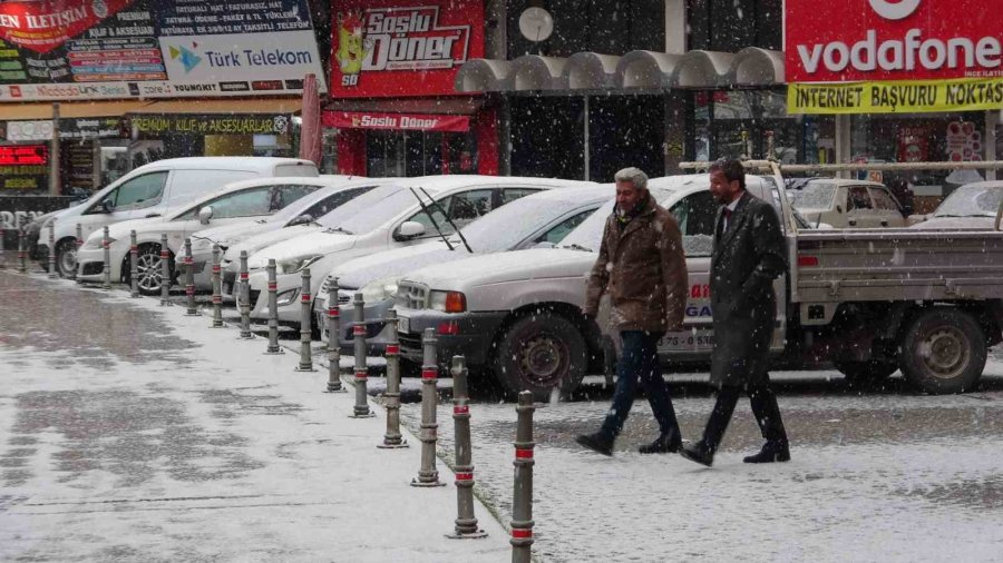 Konya’da Kar Yağışı Başladı