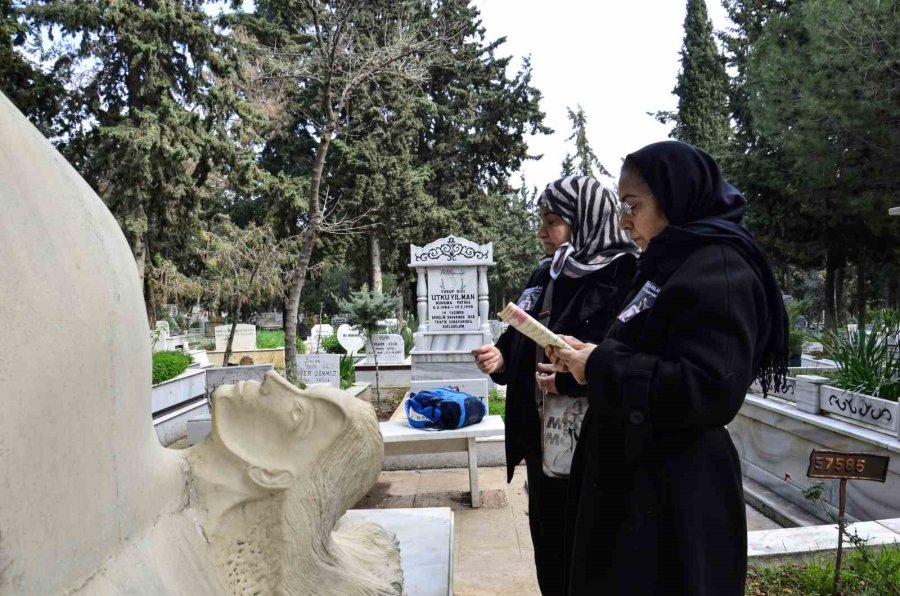 Özgecan Aslan, Ölümünün 10’uncu Yılında Mezarı Başında Anıldı