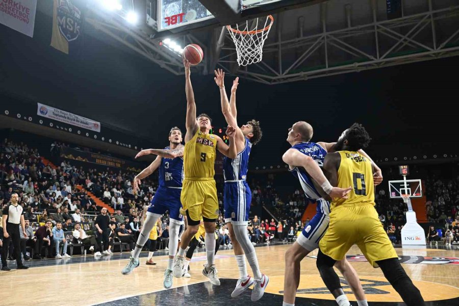 Basketbol Erkekler Türkiye Kupası: Mersin Spor: 101 - Tofaş: 95