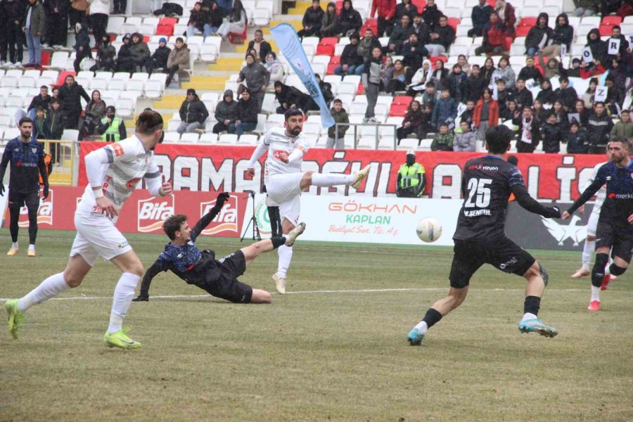 Tff 2. Lig: Karaman Fk: 0 - Erbaaspor: 0