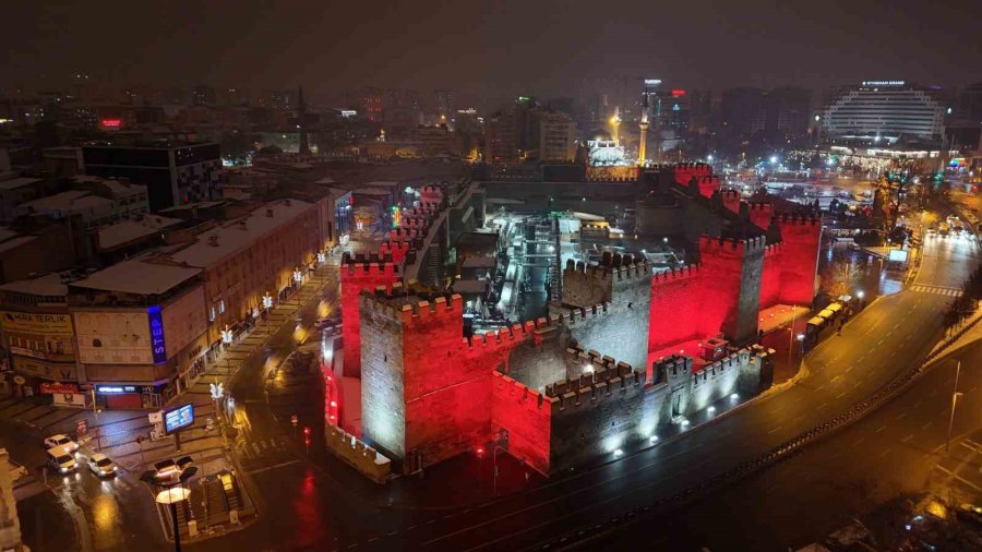 Büyükşehir’den Aydınlatma Bakımı Ve Yenilikçi Projeler