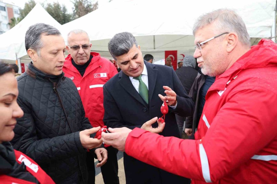 Akdeniz Belediye Başkan Vekili Şener’den Kan Bağışına Destek