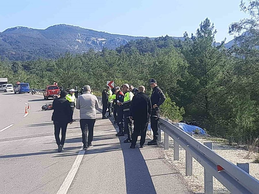 Polis Memurunun Hayatını Kaybettiği Kaza Saniye Saniye Kask Kamerasında