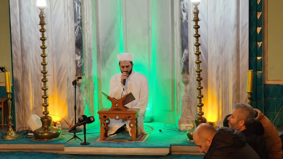 Reşadiye Camii’nde Berat Kandili İdrak Edildi