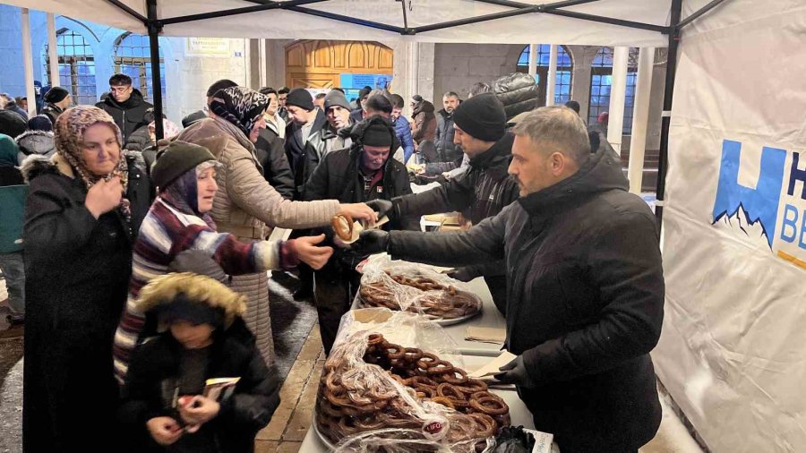 Başkan Özdoğan: "berat Kandili, Affın Ve Bereketin Müjdecisidir"