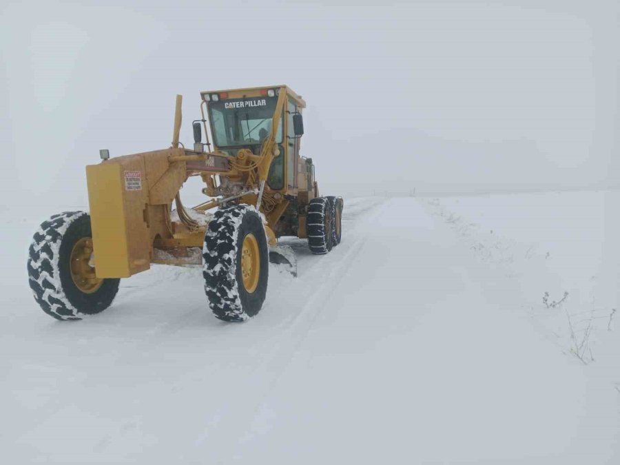 Kayseri Büyükşehir, Kırsaldaki 47 Mahalle Yolunu Daha Ulaşıma Açtı