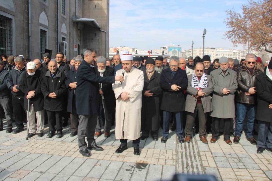 Kayserililerden Gazze’nin Amerika’ya Verileceği Söylemine Tepki