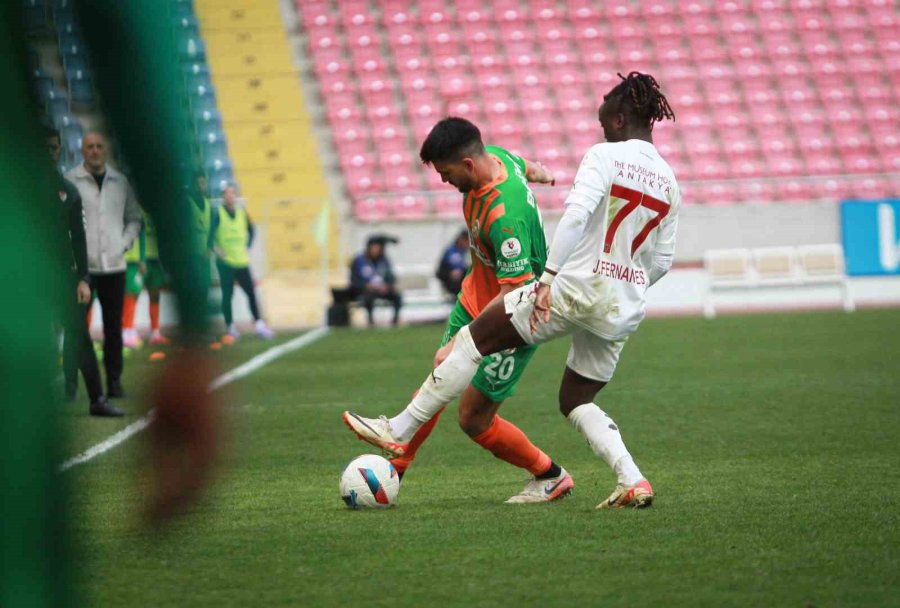 Trendyol Süper Lig: Atakaş Hatayspor: 1 - Corendon Alanyaspor: 0 (maç Sonucu)