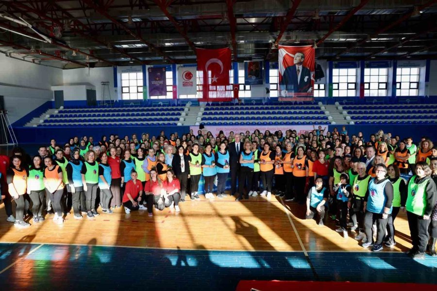 Odunpazarı’nda Kadınlar Sporda Buluştu