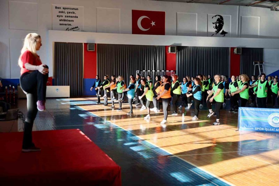 Odunpazarı’nda Kadınlar Sporda Buluştu