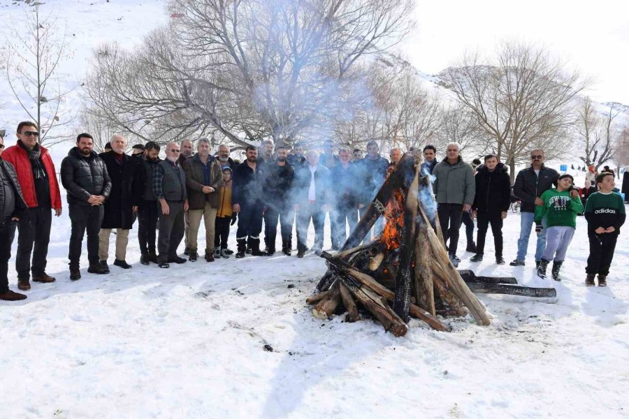 Yahyalı’da Kar Şenliği Coşkusu