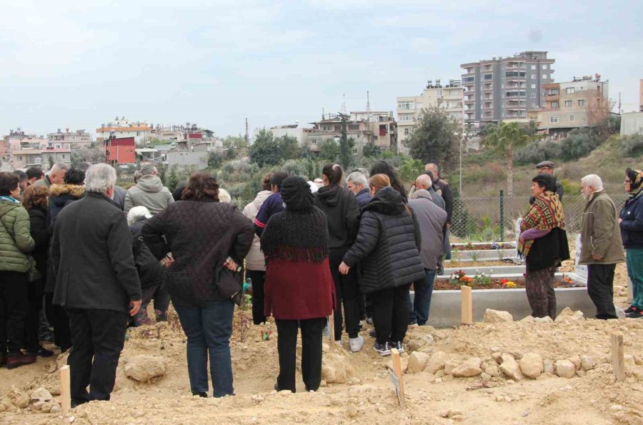 Birleşik Metal İş Sendikası Şube Başkanı Deniz Ilgan Mersin’de Toprağa Verildi