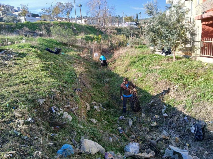 Silifke Belediyesi’nden Temizlik Seferberliği