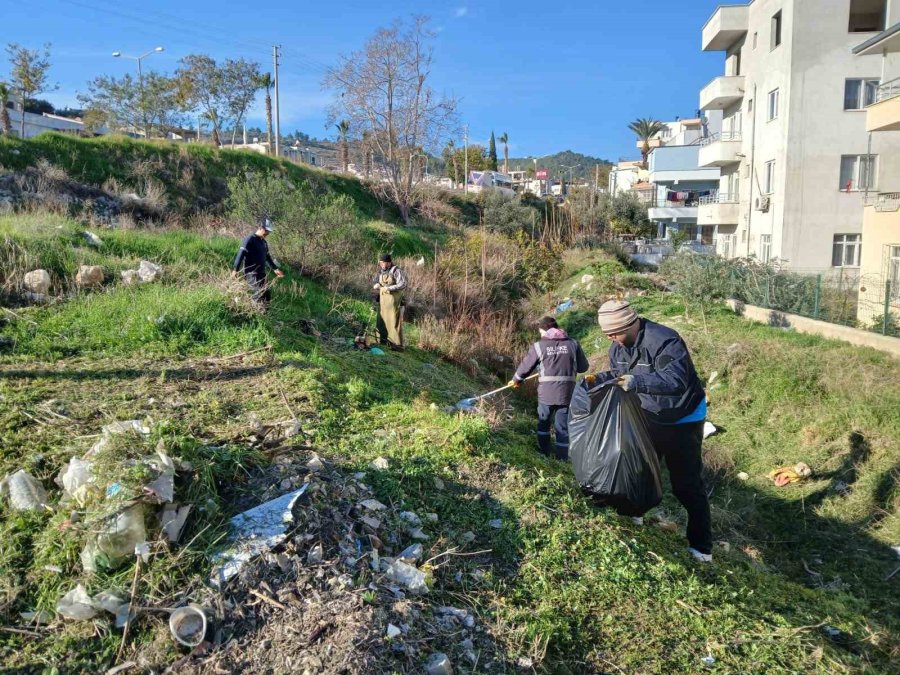 Silifke Belediyesi’nden Temizlik Seferberliği