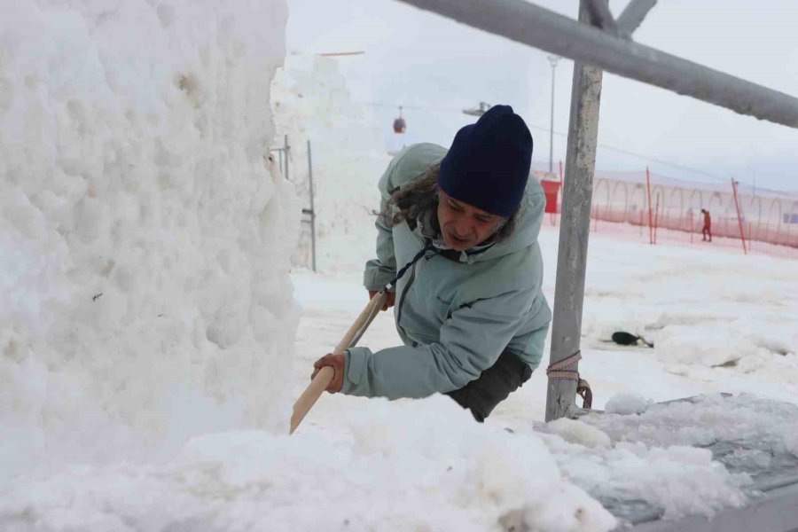 Erciyes’te Kar Sanata Dönüşecek