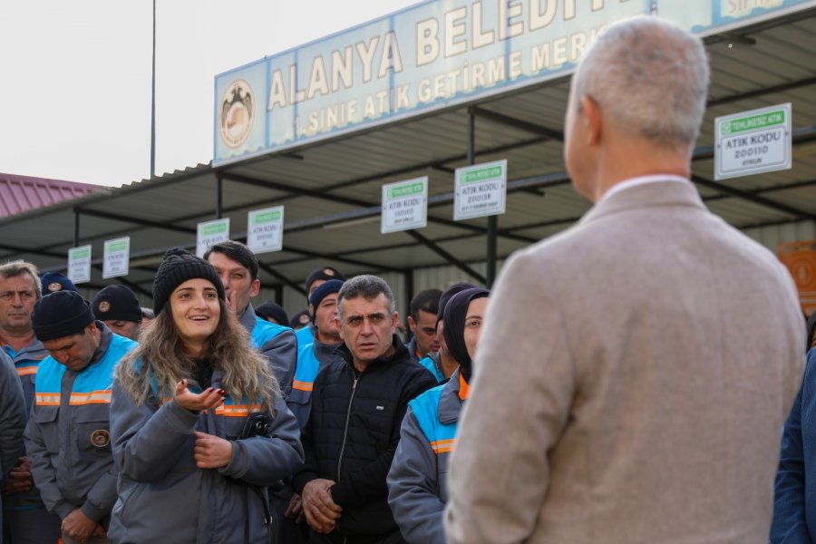 Başkan Özçelik: "eski Yanlışları Kapatmak İçin Adım Adım İlerliyoruz"