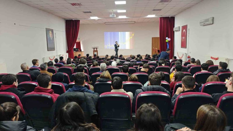 Niğde’de ’su Gönüllüleri Sahada’ Projesi Kapsamında Lise Öğrencilerine Eğitim Verildi