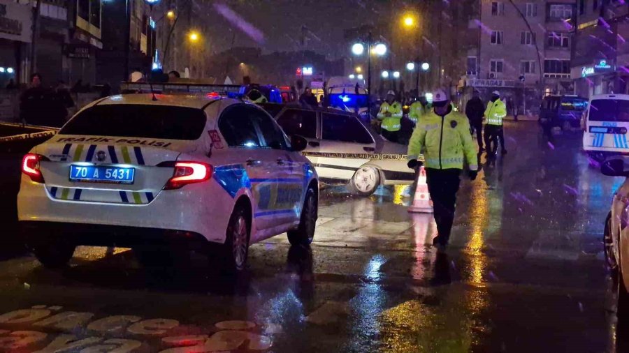 Kaza Yapan Alkollü Sürücü, Bindirildiği Ekip Otosunda Silahla Kendini Vurdu