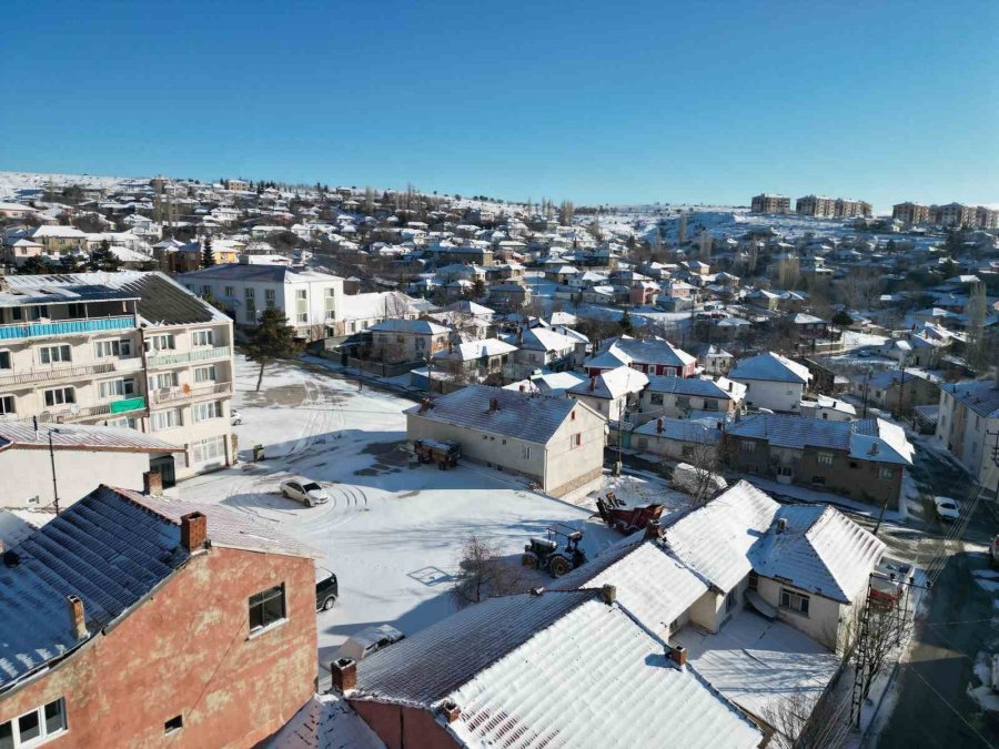 Mihalıççık’ta Kar Nedeniyle Eğitime 1 Gün Ara Verildi