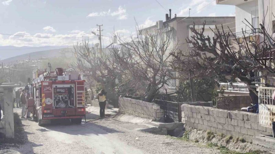 Mersin’de Evde Çıkan Yangın Korkuttu