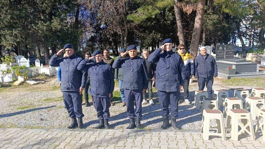 Şehit Piyade Er Cumali Gür Mezarı Başında Anıldı