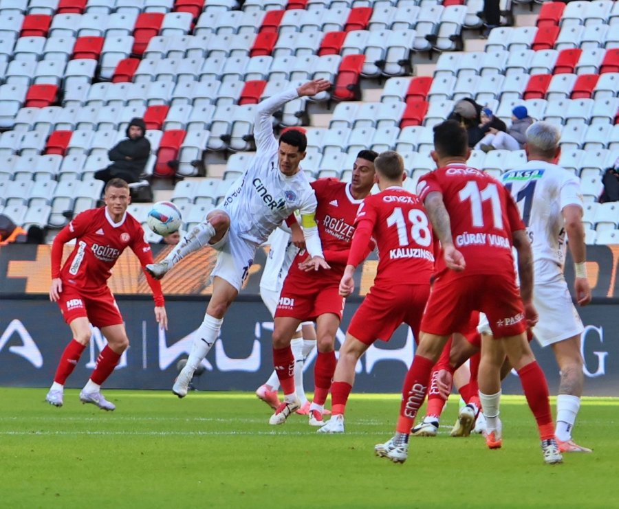 Trendyol Süper Lig: Antalyaspor: 2 - Kasımpaşa: 1 (maç Sonucu)