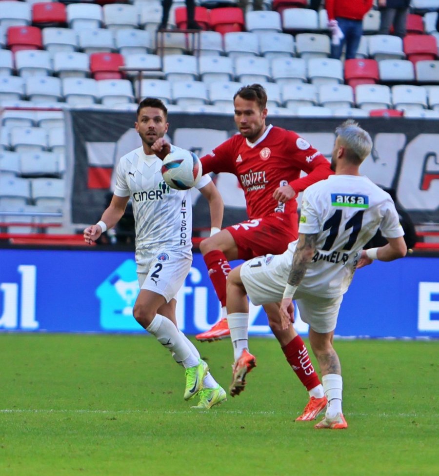 Trendyol Süper Lig: Antalyaspor: 2 - Kasımpaşa: 1 (maç Sonucu)