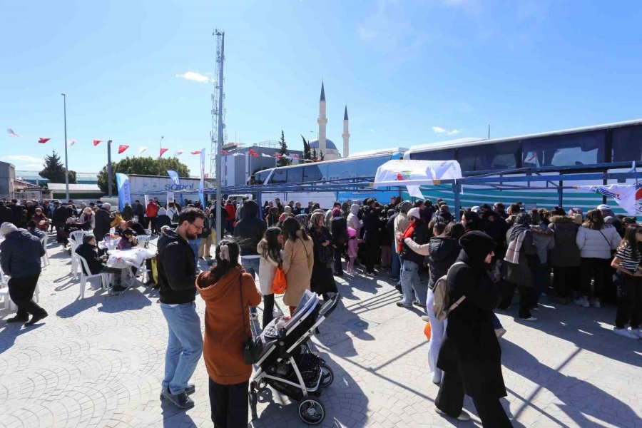 Kepez Belediyesi’nden Yöresel Glütensiz Lezzet Şenliği