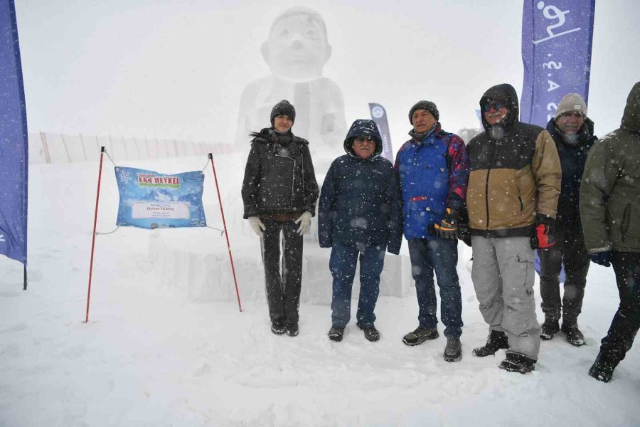 Erciyes’in Karı Sanat Eserine Dönüştü