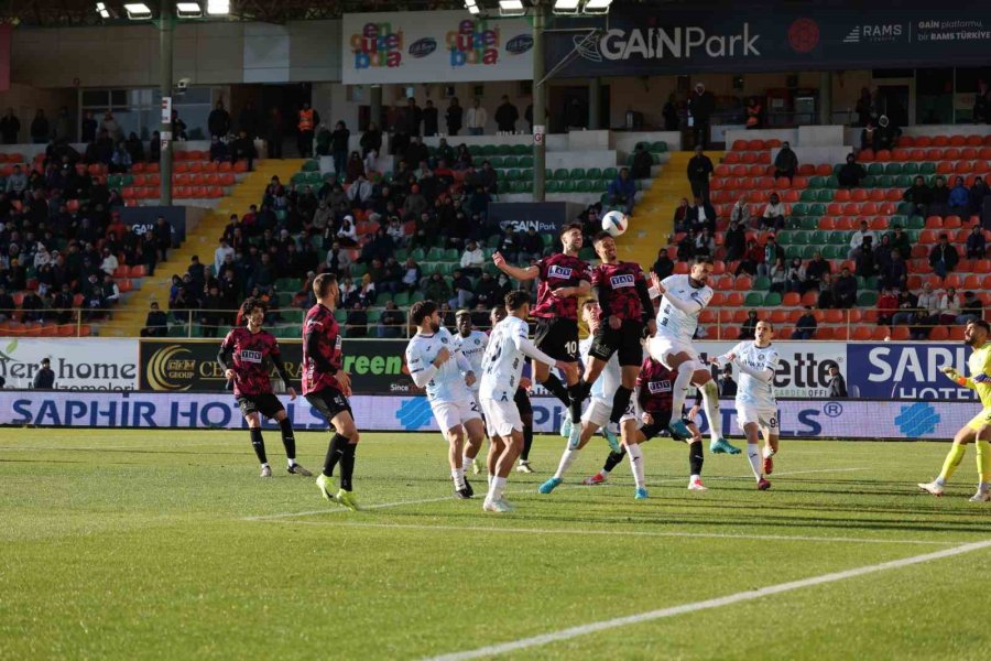 Trendyol Süper Lig: Alanyaspor: 3 - Adana Demirspor: 2 (maç Sonucu)