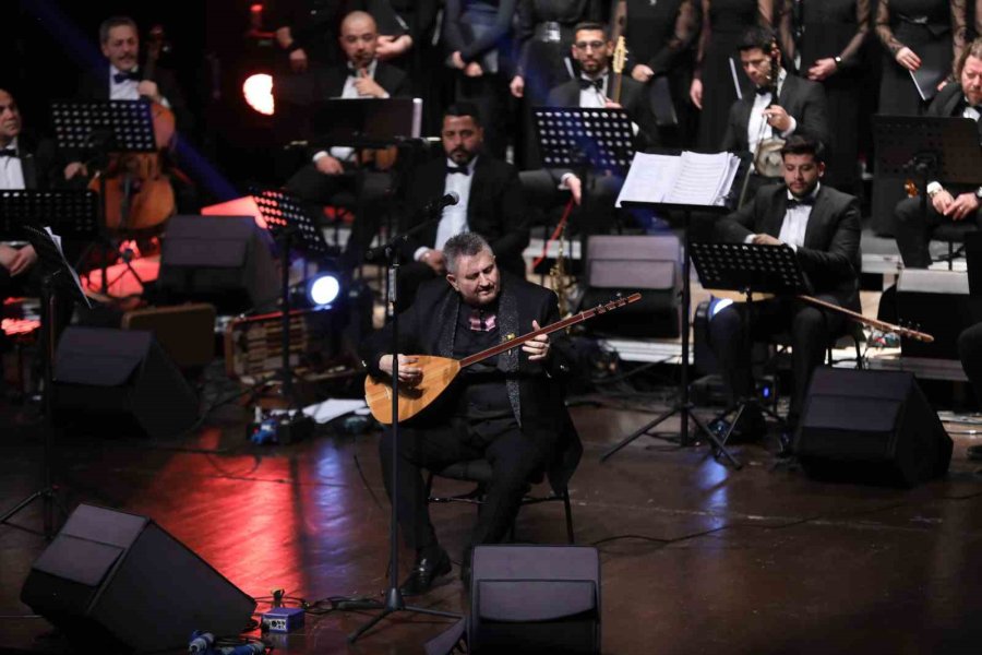 Ege Türküleri Konseri İle Müzik Ziyafeti